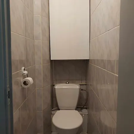 Cheap Near The Tv Tower Apartment